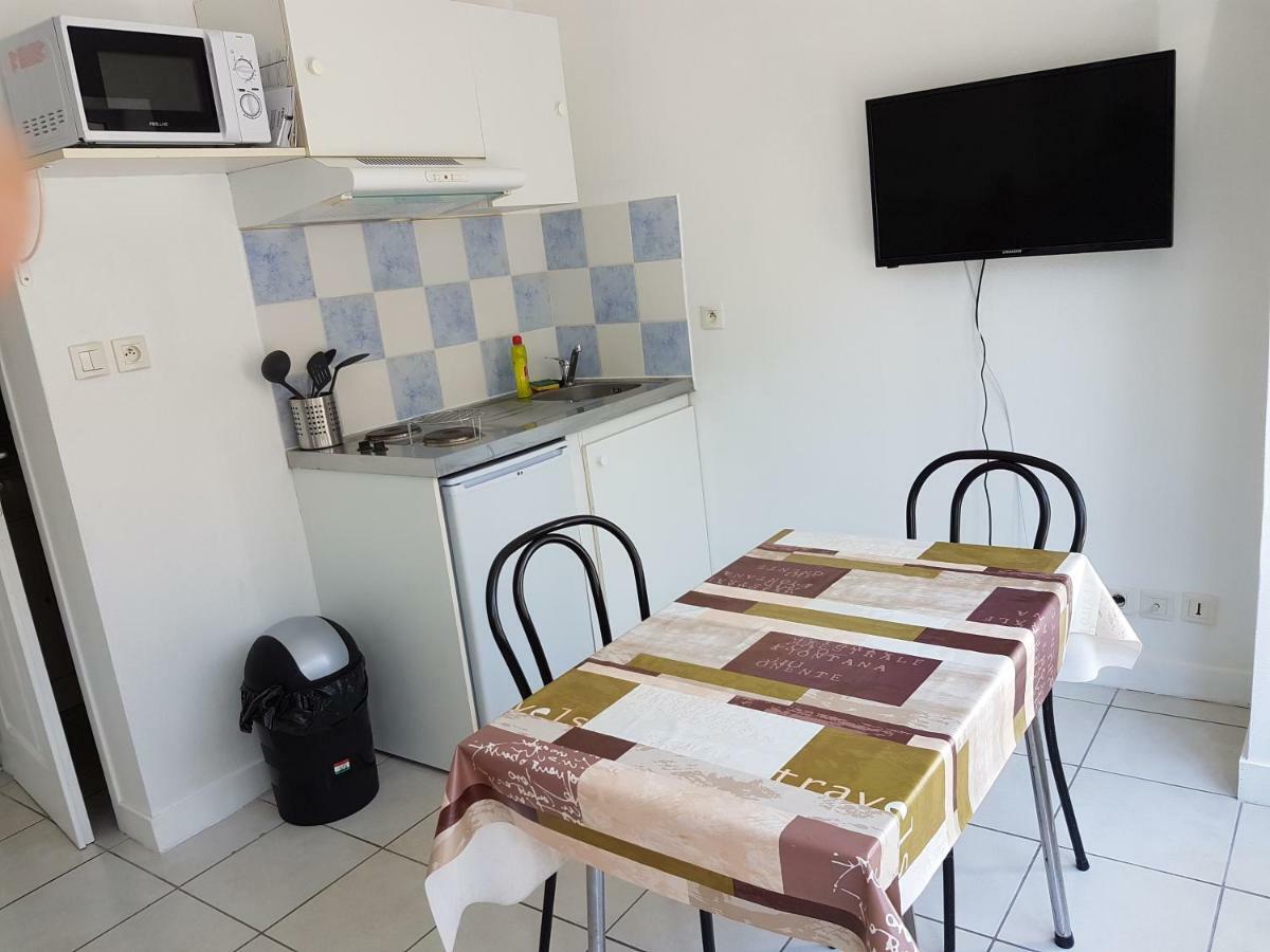 Studio Proche Ile De Re Apartment ลาโรแชล ภายนอก รูปภาพ